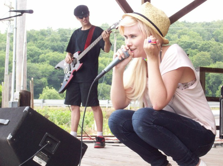 Heartwood Music Festival.JPG (243893 bytes)