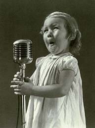 I think this pic from Karen's website may be a tad outdated